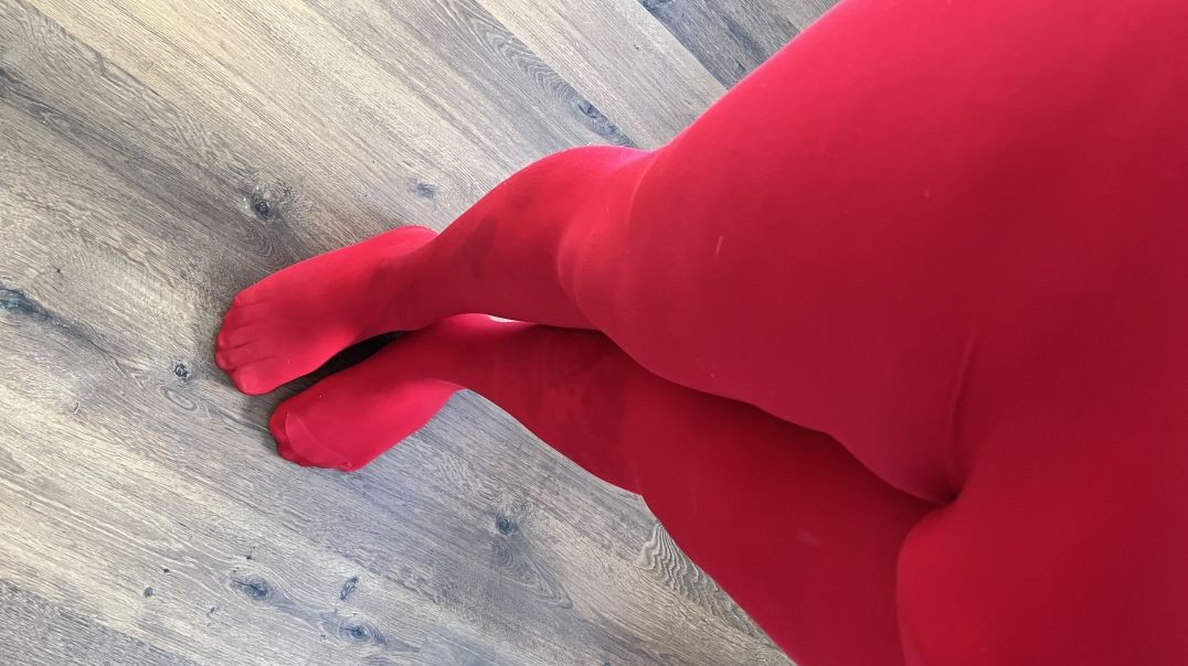 ⁣Opaque Red Tights