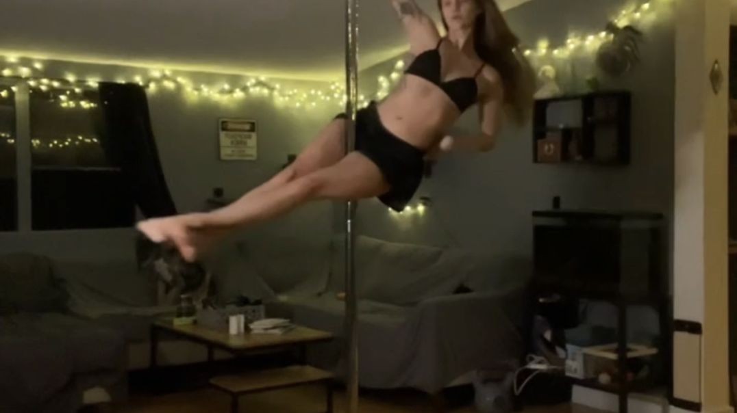 ⁣Aurora Jane just messing around on the pole