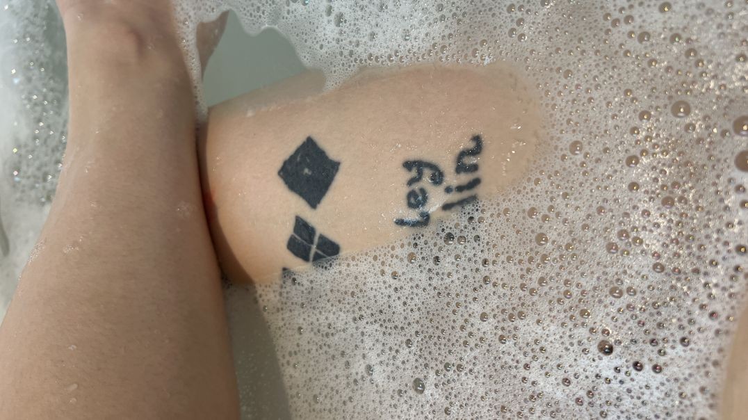 ⁣Bubble bathhhh